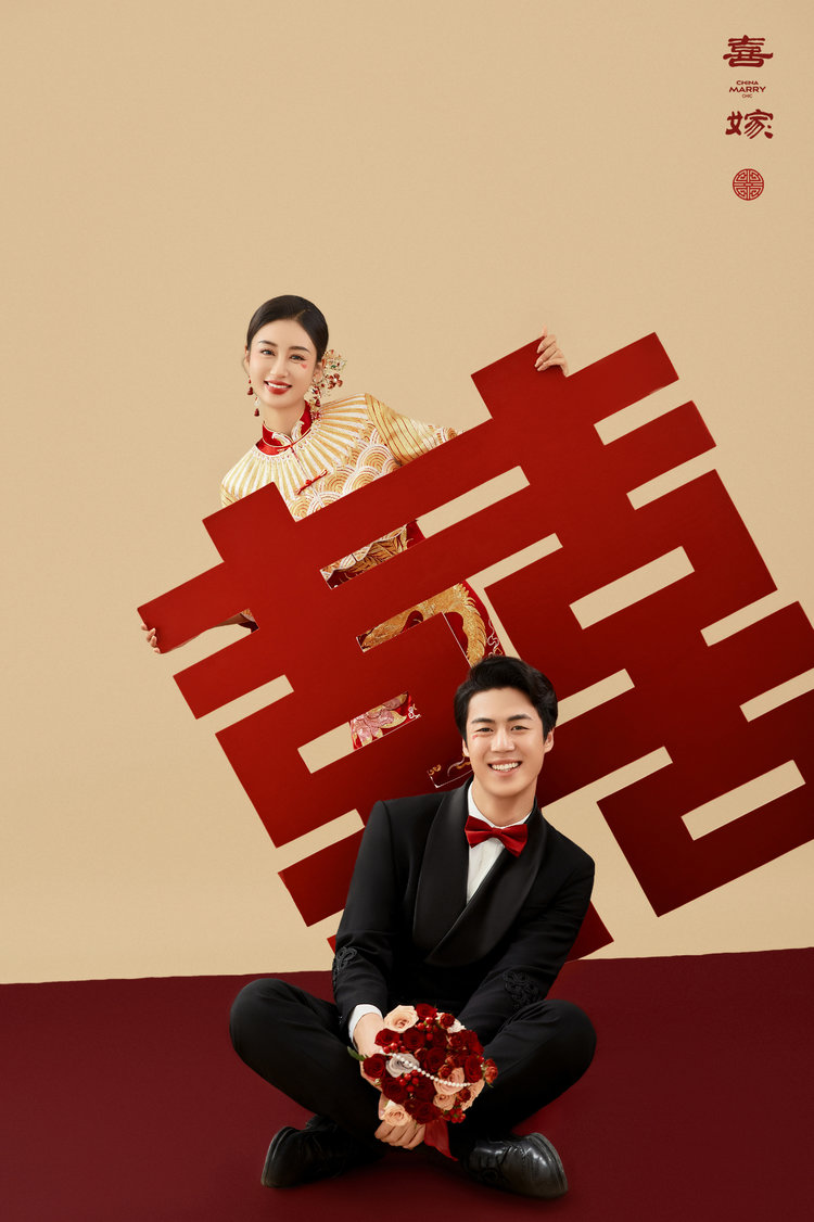 明星同款婚服 狠狠get到秀禾婚纱照的魅力
