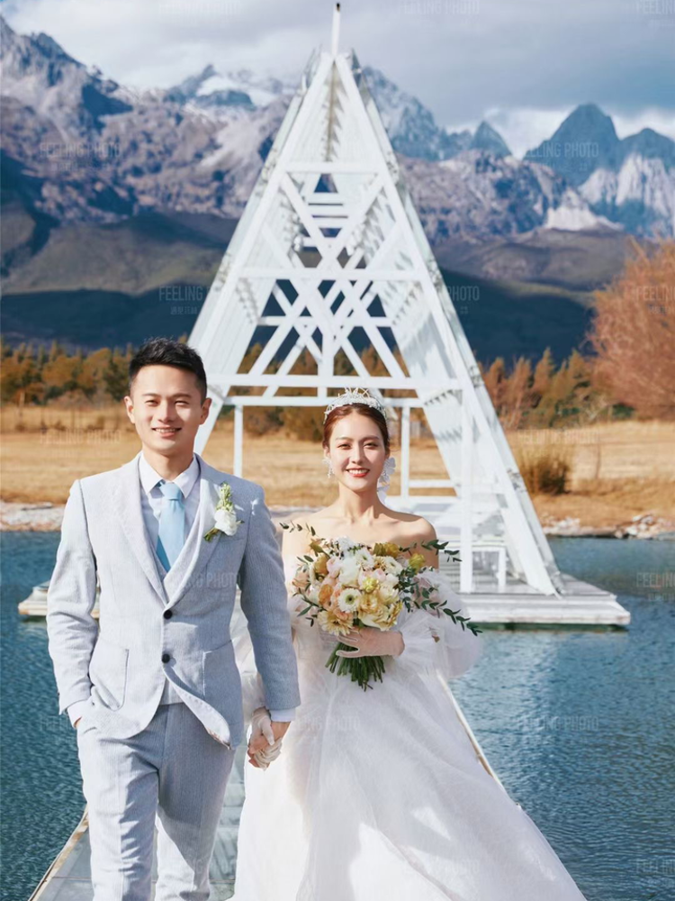 丽江站旅拍婚纱照-遇见菲林摄影