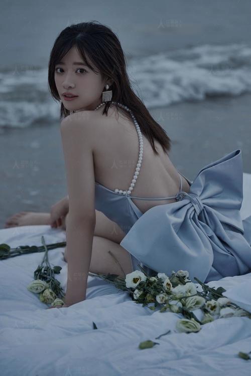 莫兰迪彩色婚纱照,海景童话风格婚纱照 / 布兰特海