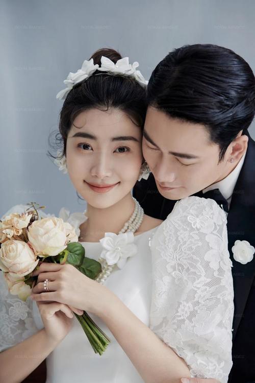 室内光影婚纱照
