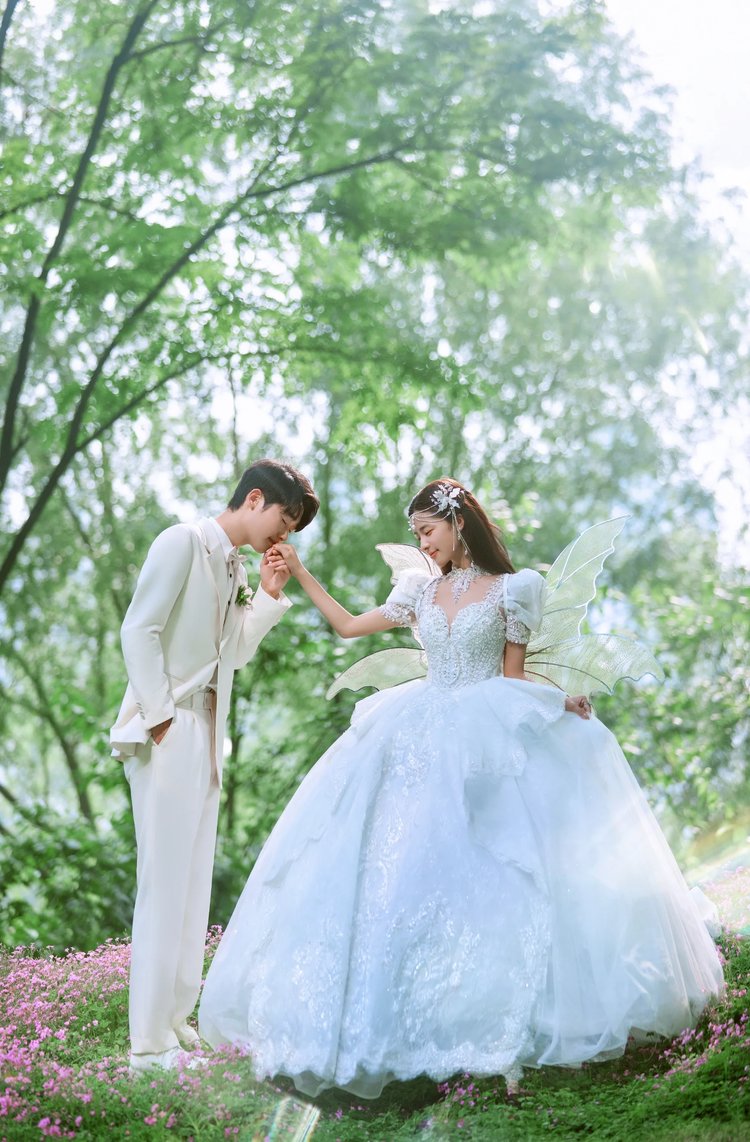 精灵系森系婚纱照