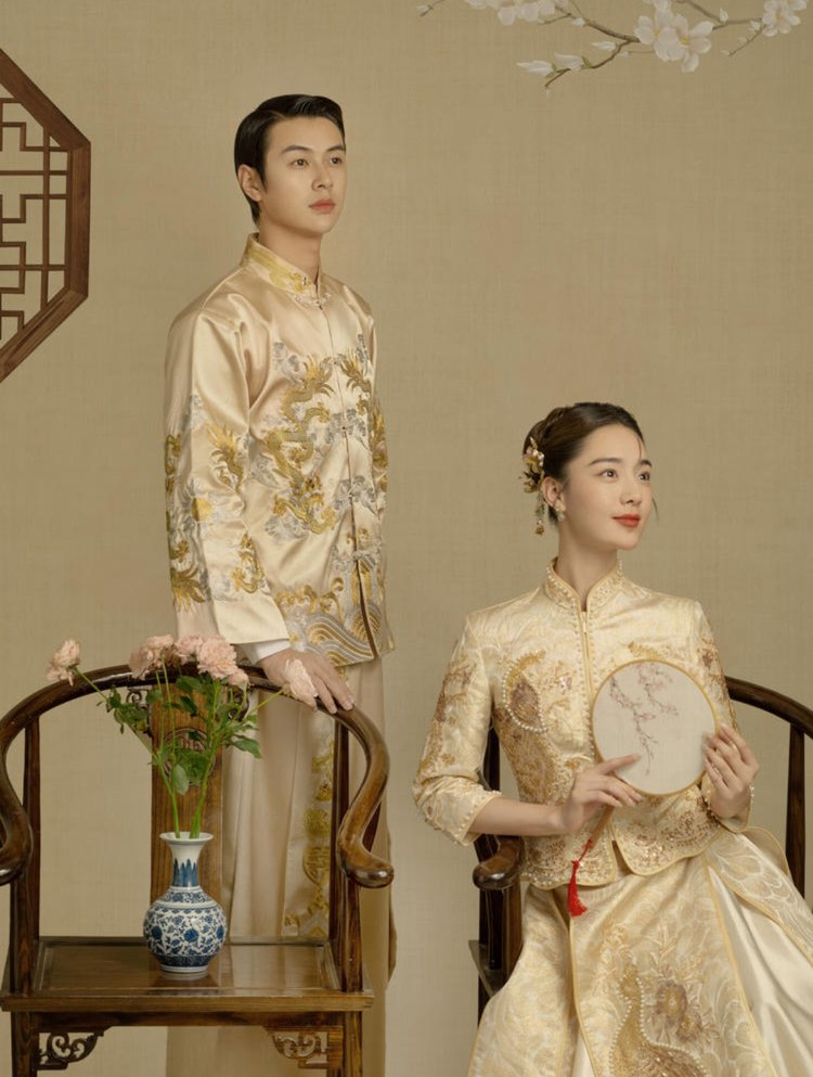 新中式秀禾婚纱照,工笔画风真的很小众
