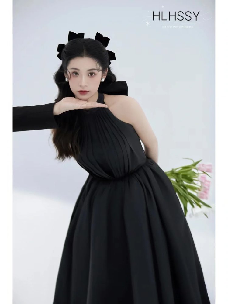 黑色婚纱裙婚纱照 黑天鹅般烂漫