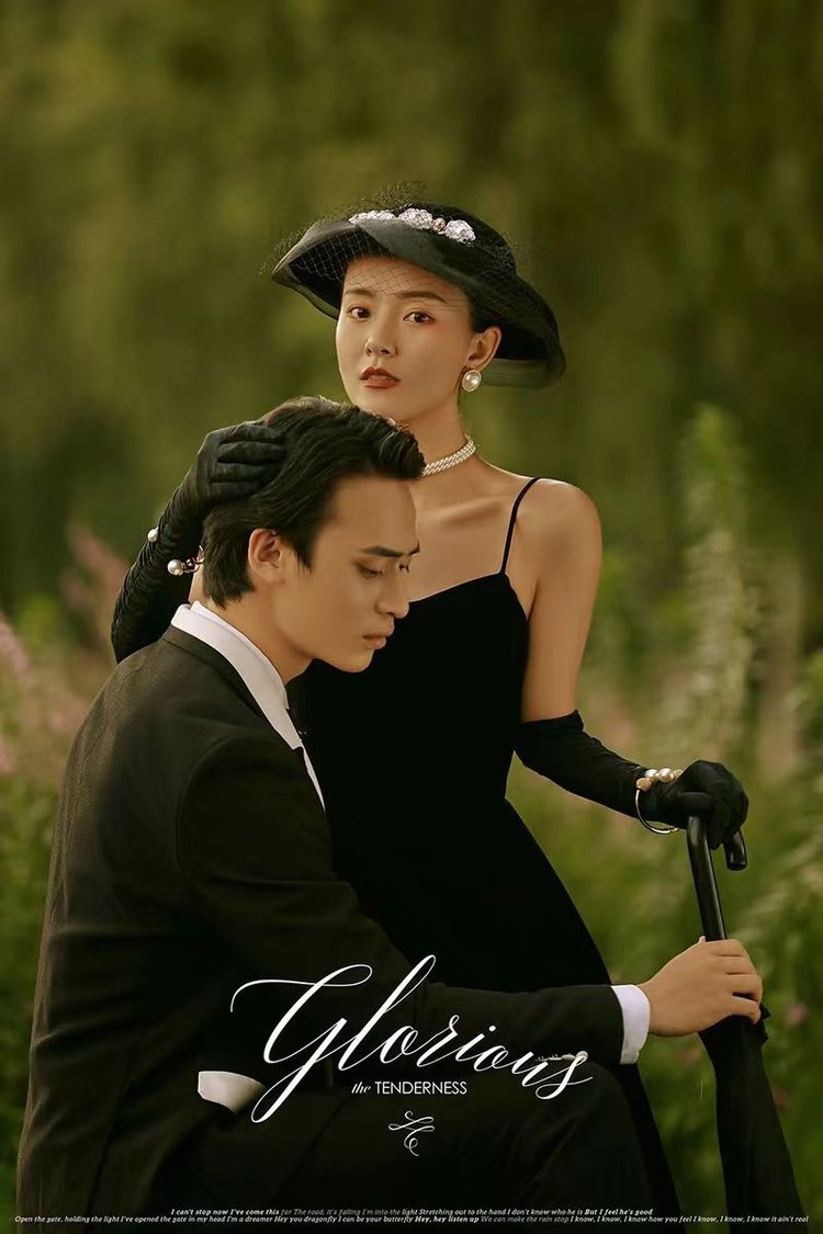 法式赫本婚纱照 充满明星婚纱照的优雅