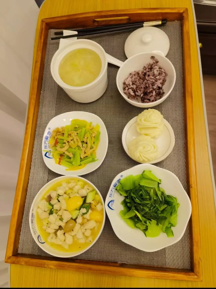 月子餐