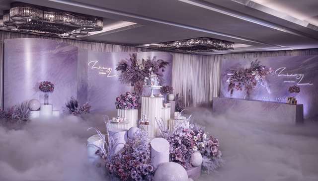 摩卡婚礼| 满庭苏,浪漫紫色秀场婚礼