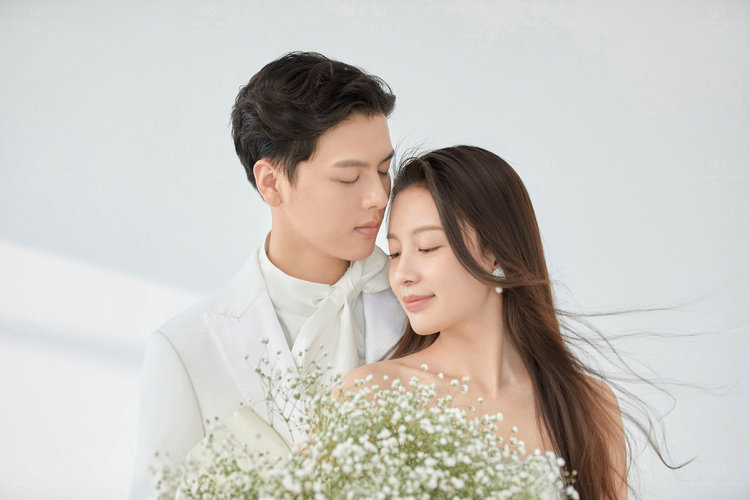【金夫人婚纱摄影】韩式简约婚纱照 简约胜过一切