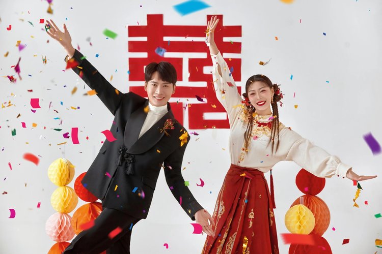 彰显东方美学 新中式马面裙婚纱照