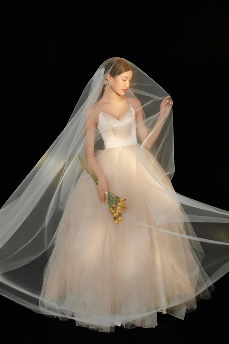 优雅主纱婚纱照 个性婚纱摄影推荐