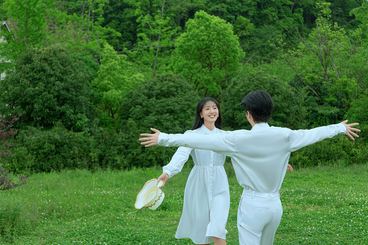 【青葱岁月】小清新大自然婚纱照·维纳斯婚纱摄影