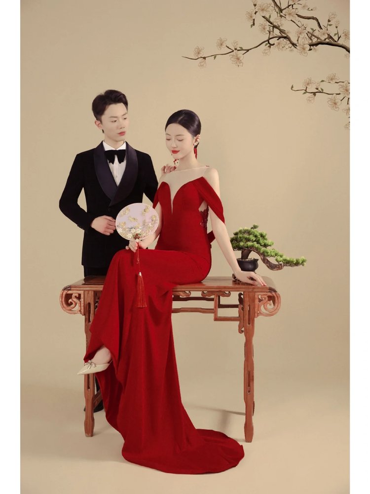 统一了全家审美的工笔婚纱照 强烈推荐