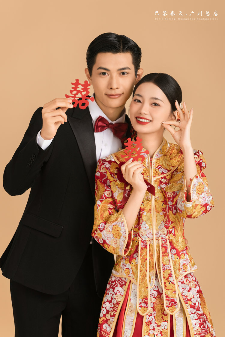 广州婚纱照❤双方父母都很满意的中式喜嫁风