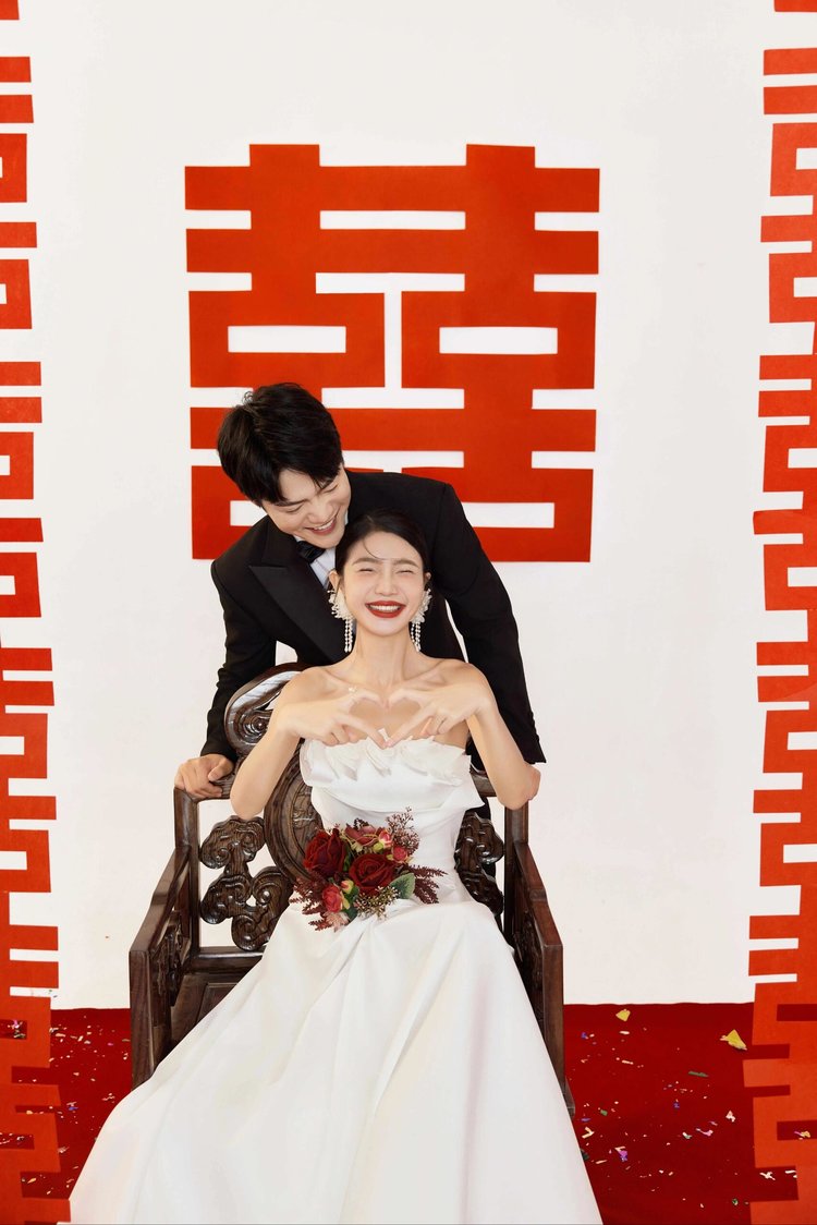 新中式喜嫁婚纱照,赞爆朋友圈啦