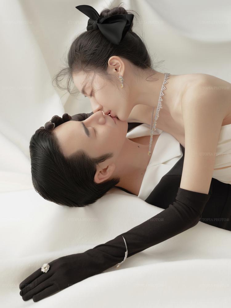 乌托摄会婚纱摄影工作室--赫本风