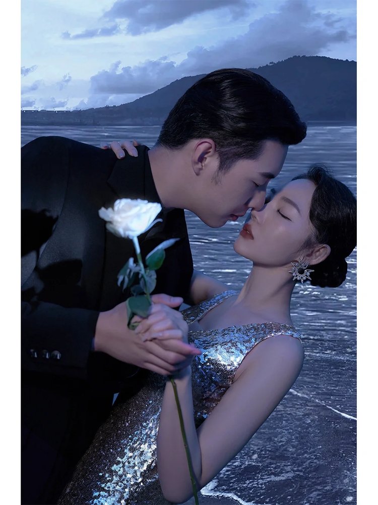 荧光海滩婚纱照,与浪漫同眠