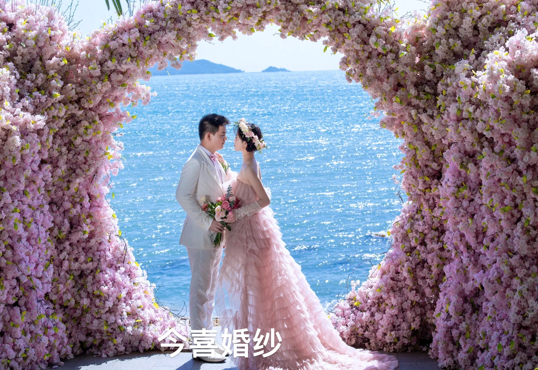 带你看最有浪漫氛围感婚纱照