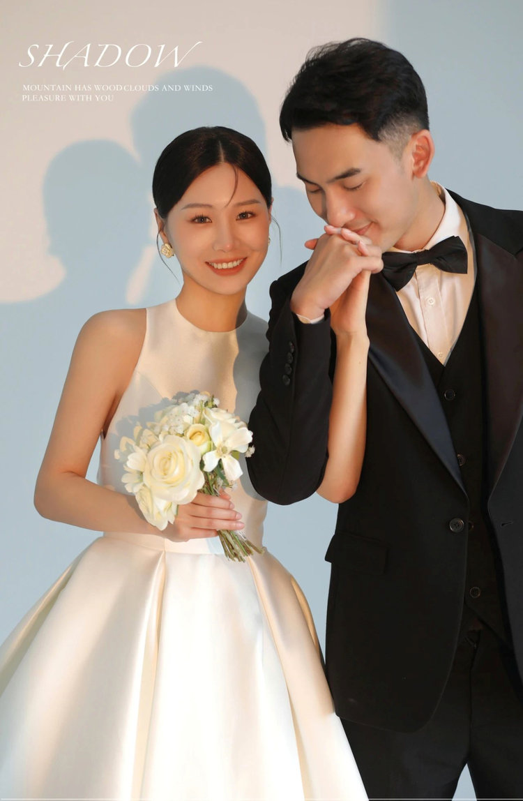 客片合集 室内简约婚纱照