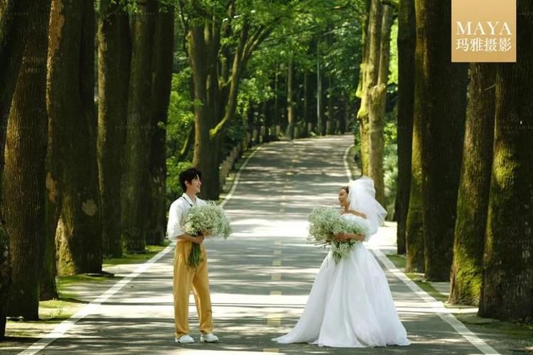 街拍小清新--玛雅婚纱摄影工作室