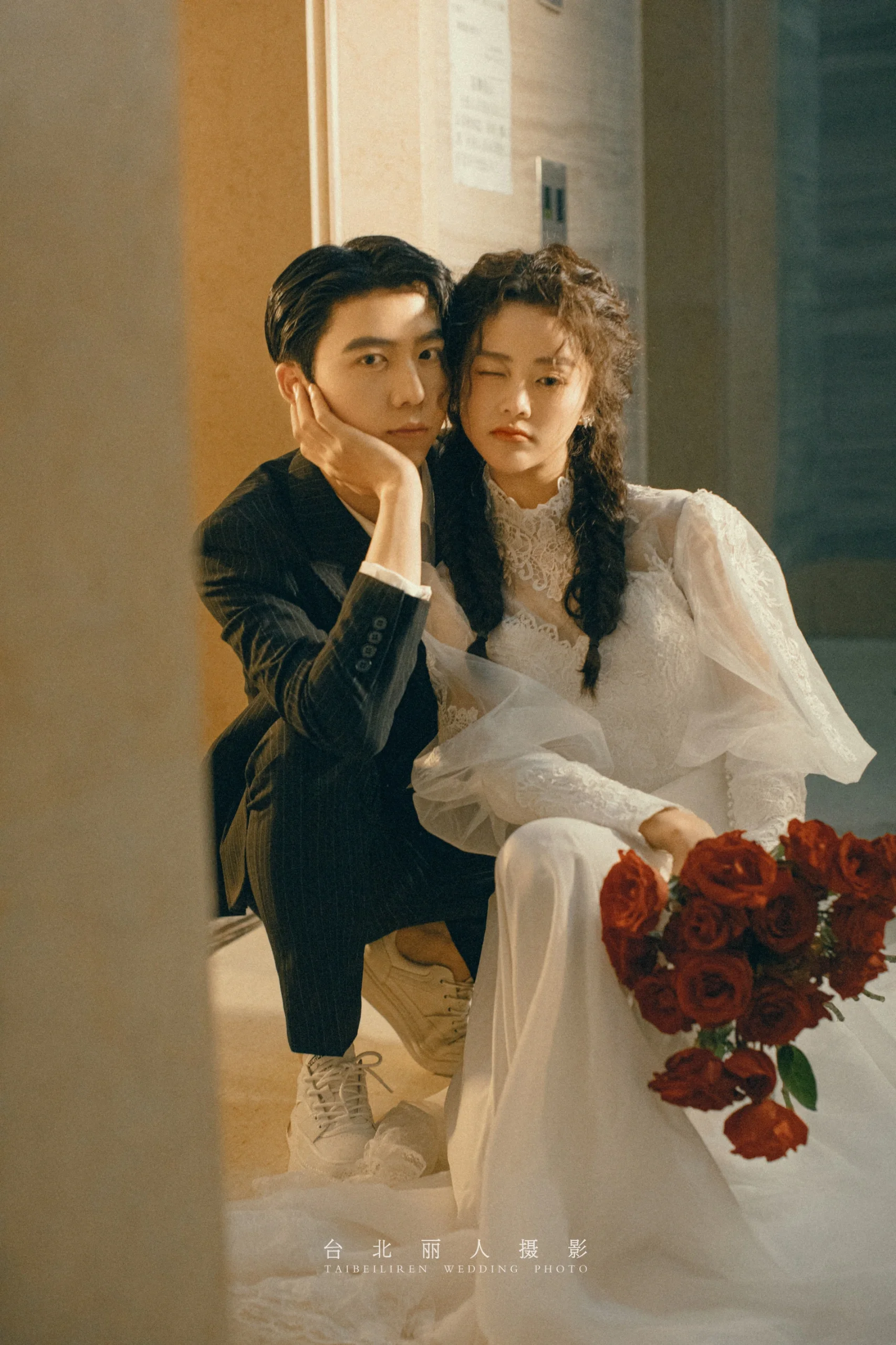 这样拍真的绝了 复古婚纱照