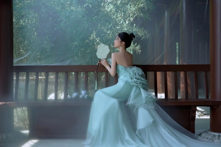 阜阳金夫人婚纱照推荐:感受古典风情的中式园林婚纱照