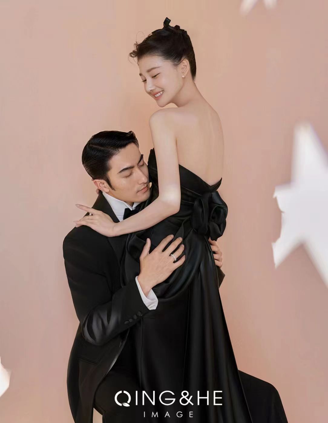 室内光影婚纱照   咸阳婚纱照推荐