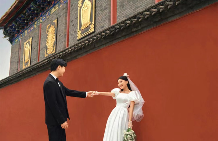 十三朝古都,广仁寺民国婚纱照