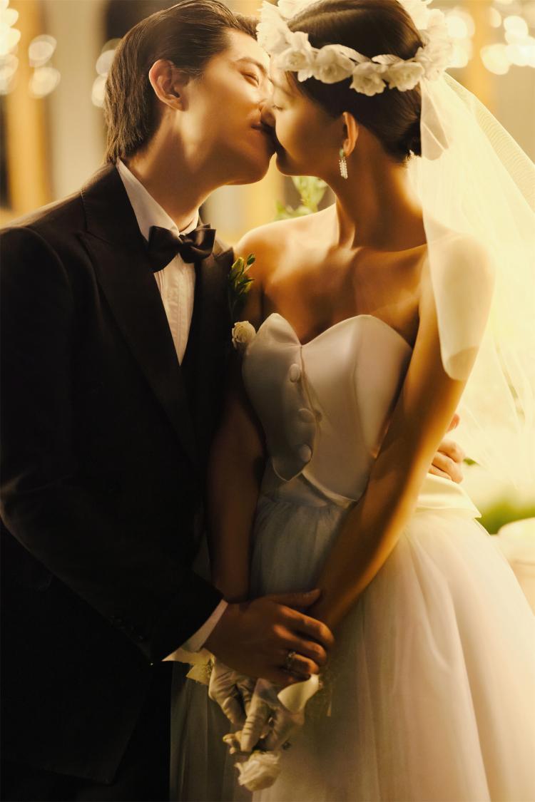 创意婚礼摄影:唯美爱情故事婚礼婚纱照