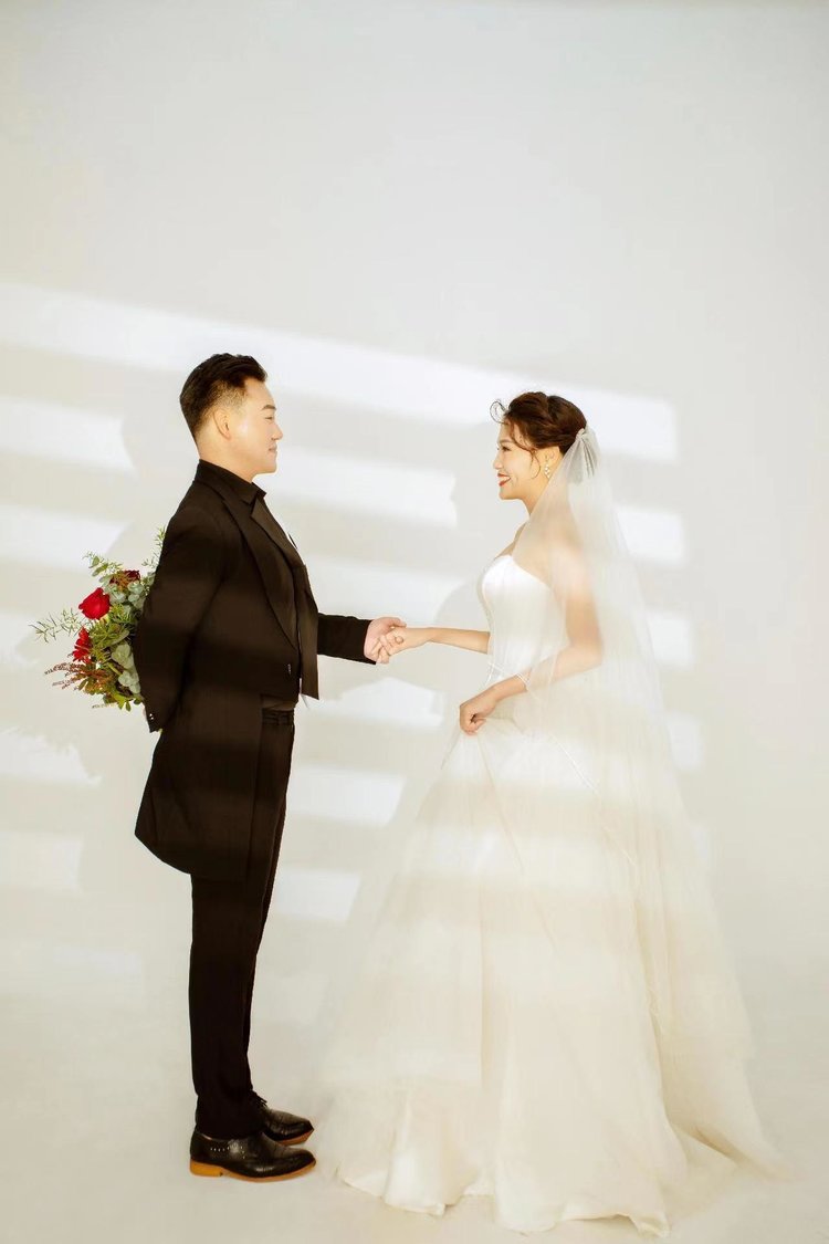 室内光影婚纱照·三夏光堇婚纱摄影