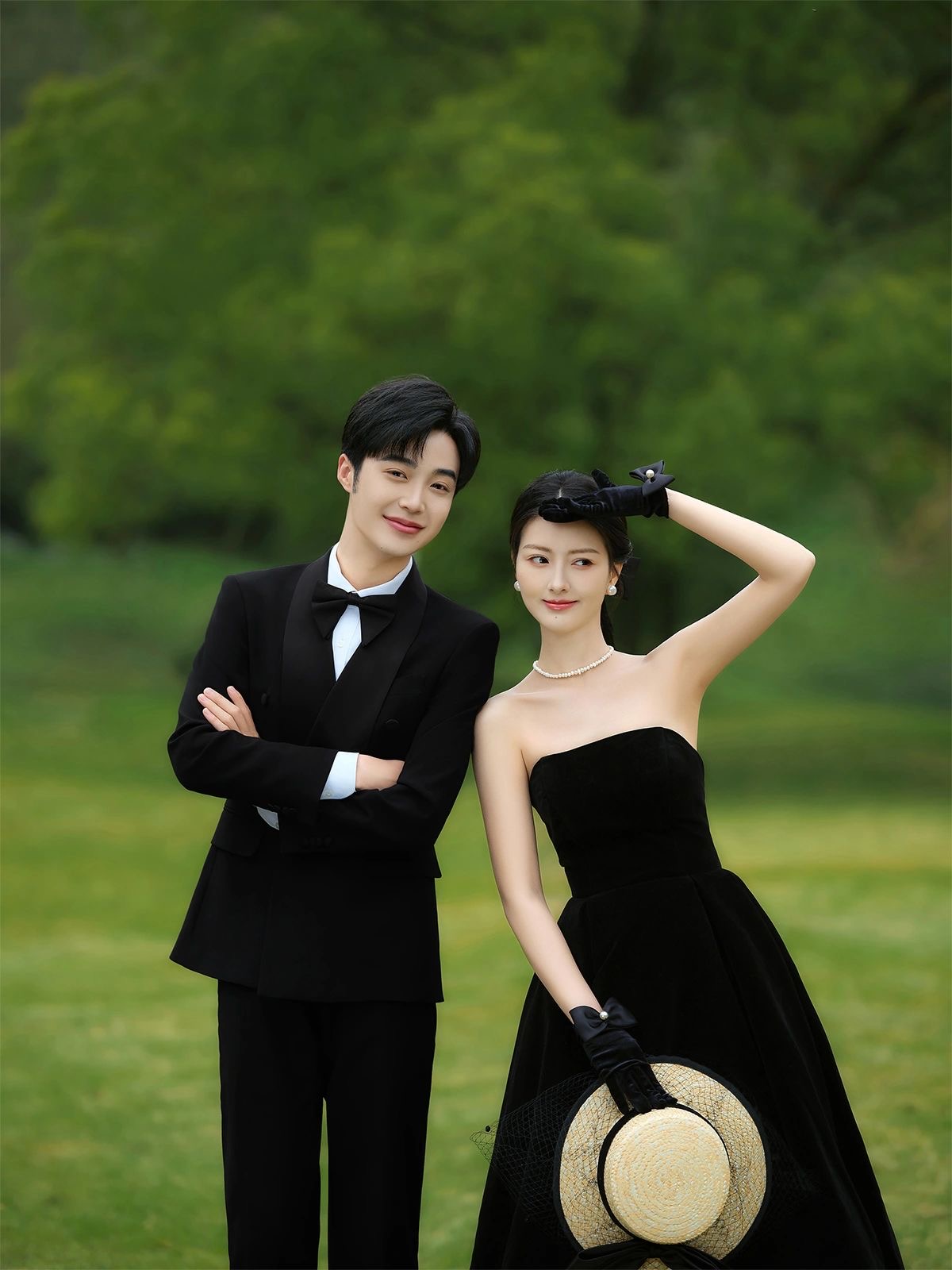 黑纱草坪婚纱照-盐城响水米兰婚纱摄影