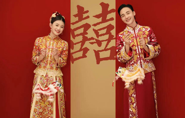 传统与现代的完美融合 喜嫁秀禾婚纱照