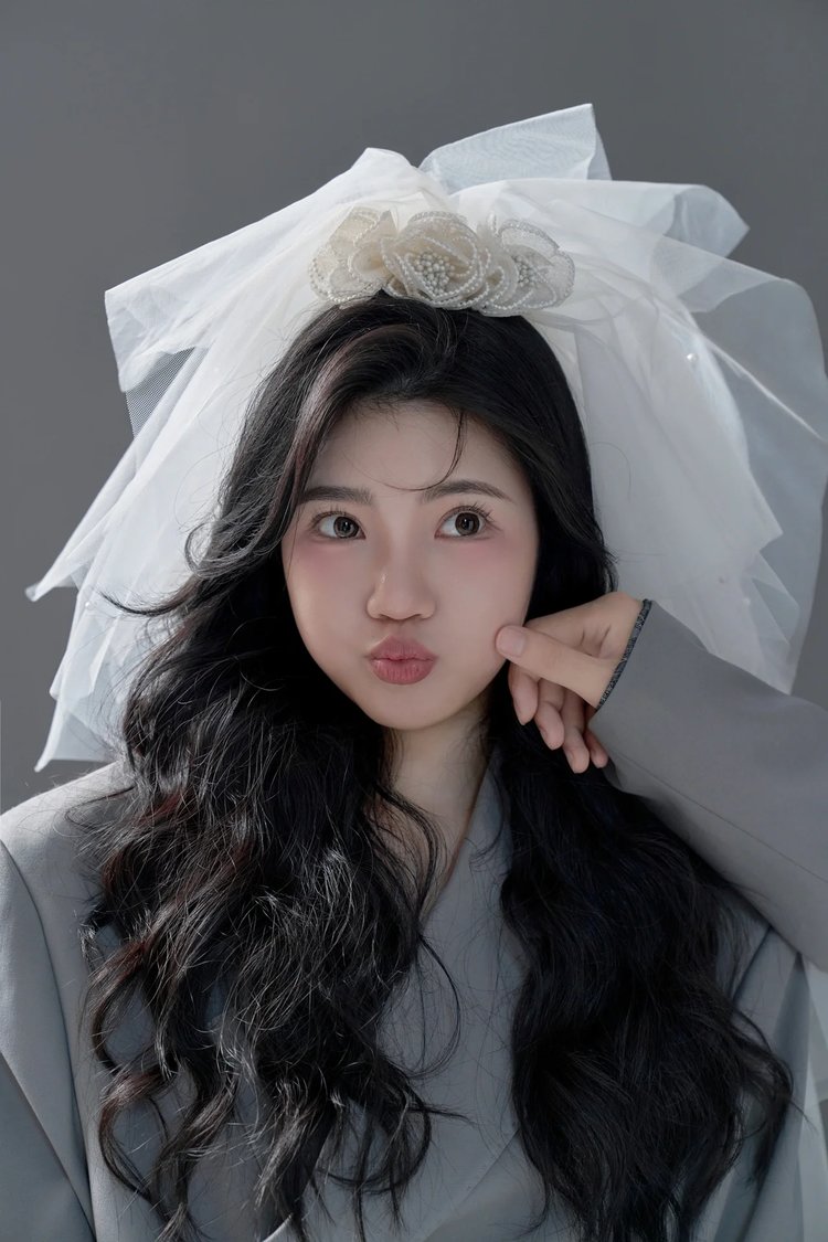 西装婚纱照,属于你们的独有浪漫