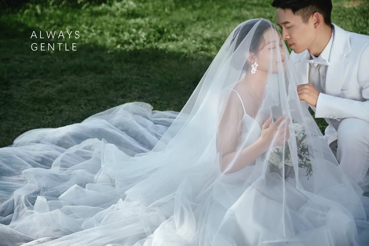 优雅森系婚纱照 寄托了美好爱情的婚纱照
