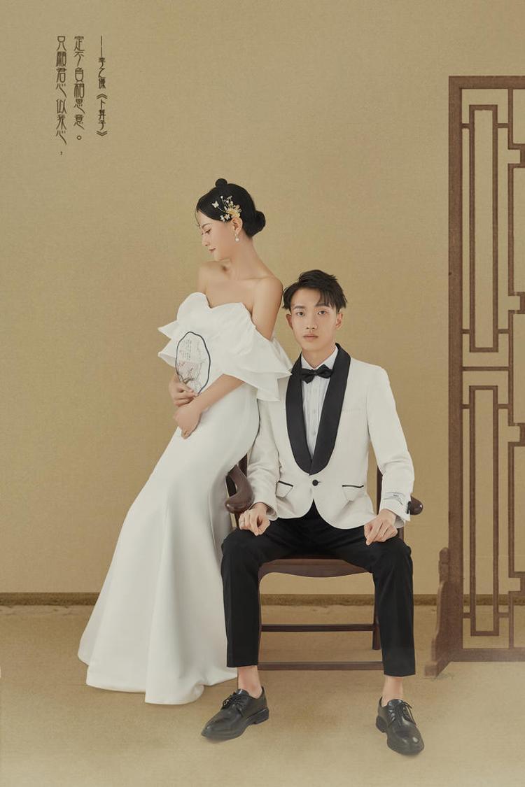 曲靖爱格婚纱摄影-工笔画风