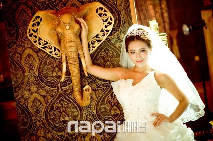 珠海巴黎春天:森系紫色花海婚纱照