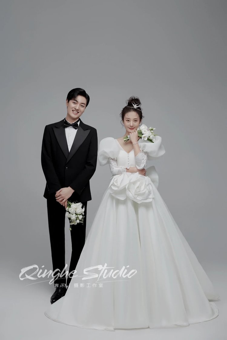 每一帧画面都无比浪漫 优雅简洁婚纱照