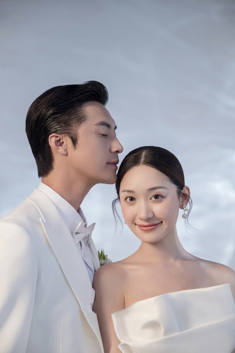 水波纹光影婚纱照