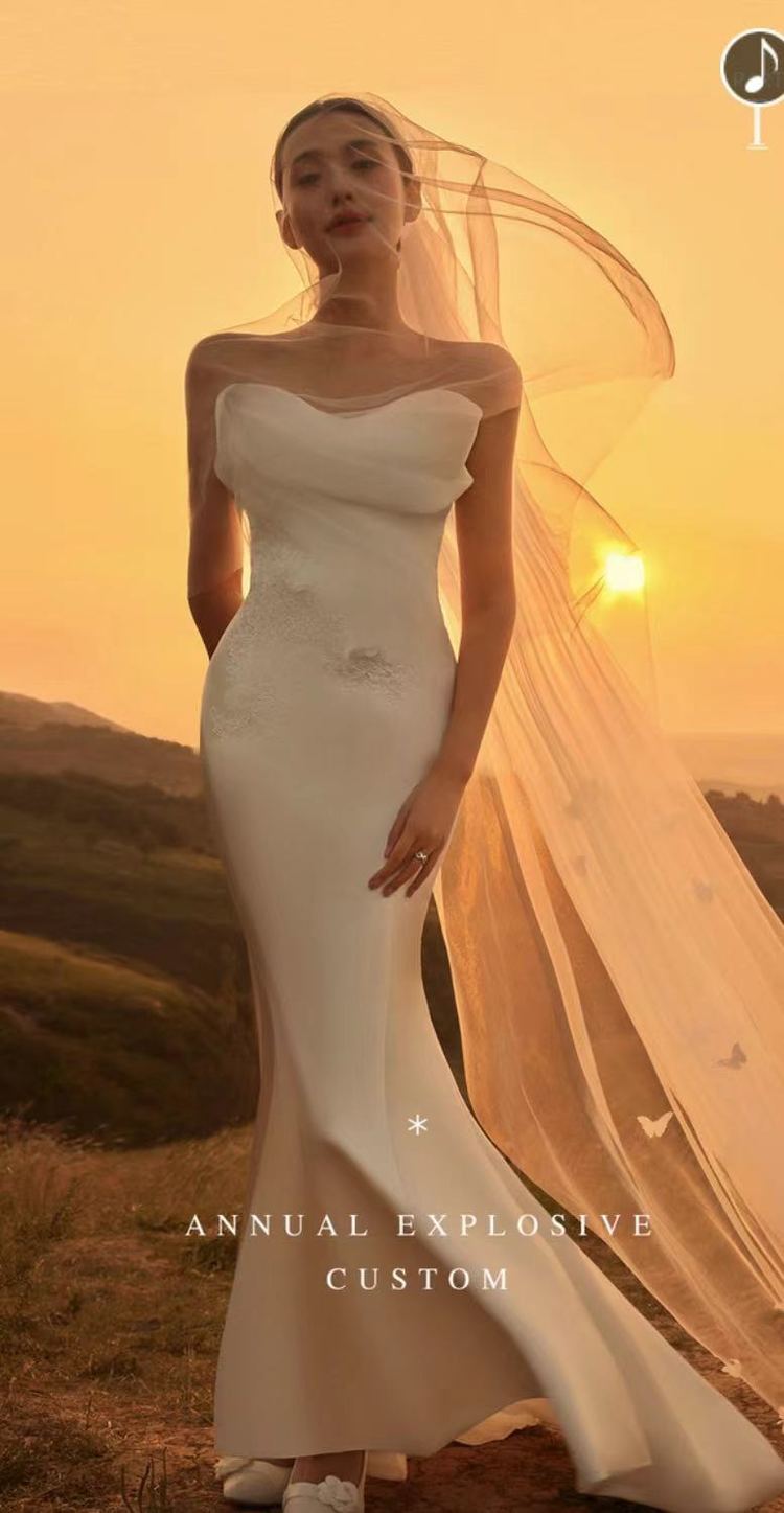 夕阳主题浪漫婚纱照
