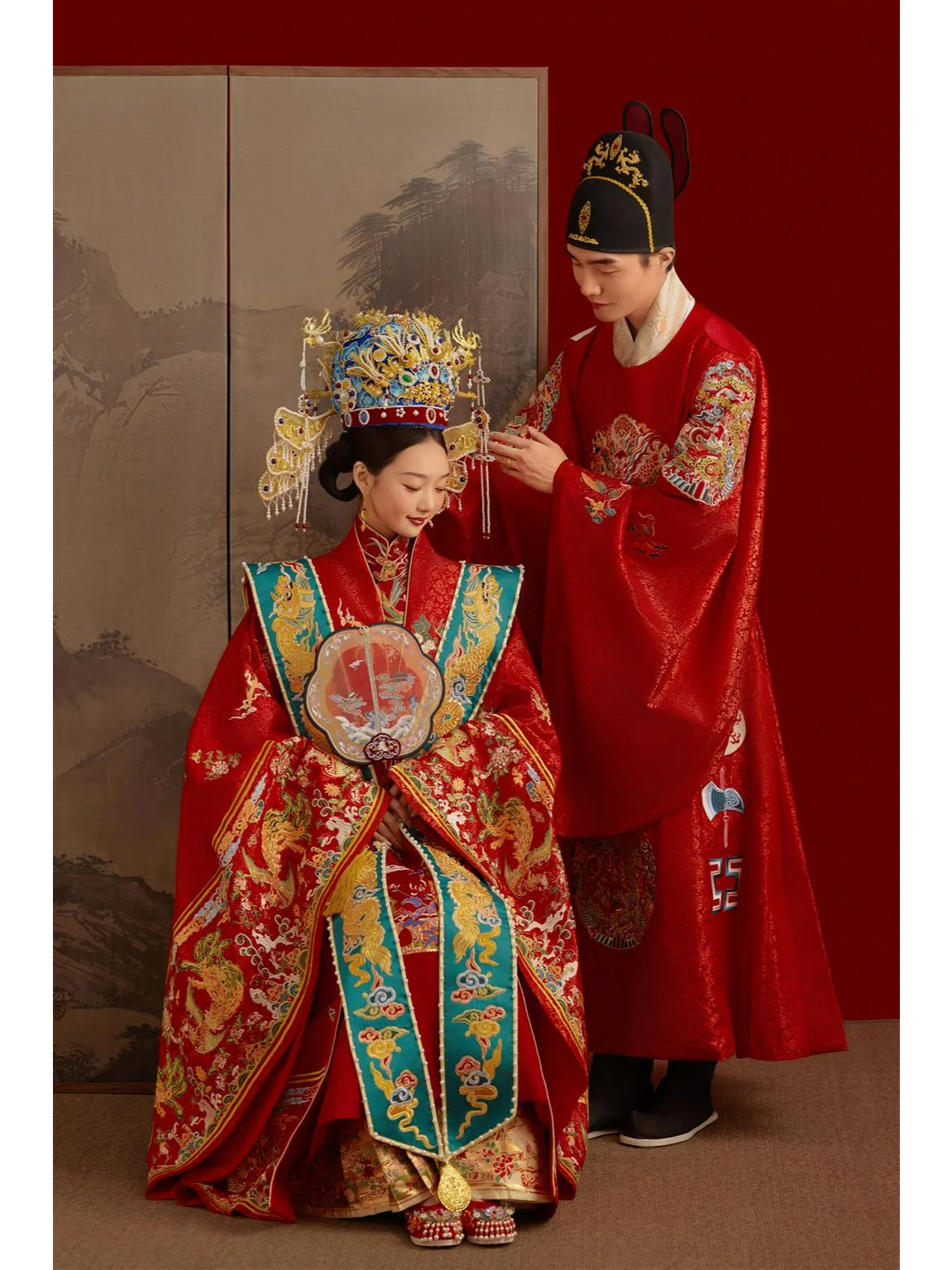 统一全网审美的中式汉服婚纱照