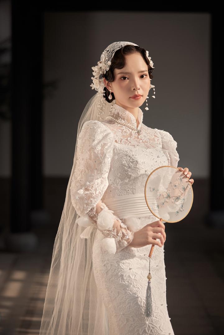 中式园林复古婚纱照·泰安婚纱摄影的天花板