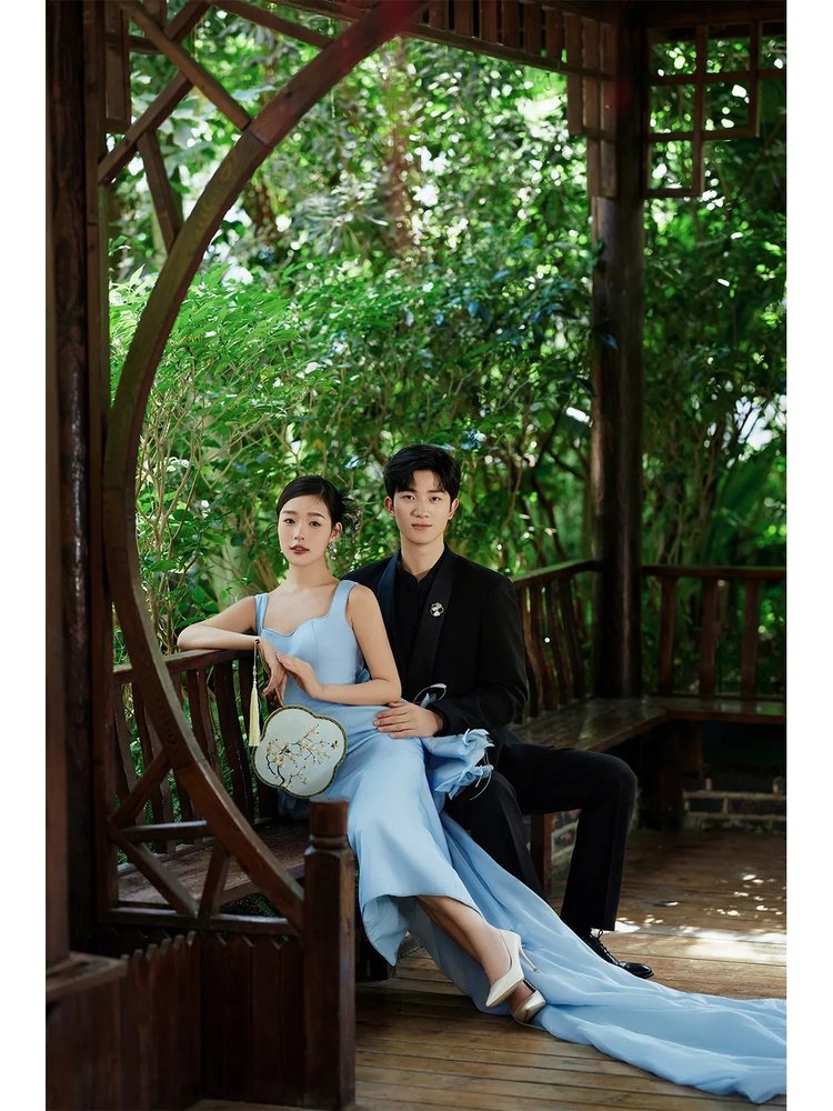 新中式园林婚纱照 穿越时光的浪漫邂逅