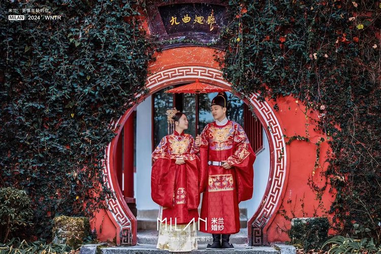 自然限定的温柔滤镜 汉服婚纱照