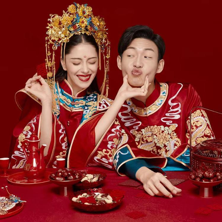 邢台鲁冰花婚纱摄影-中国风红色系婚纱