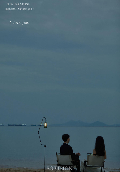 氛围感海边婚纱照 像电影感婚纱摄影