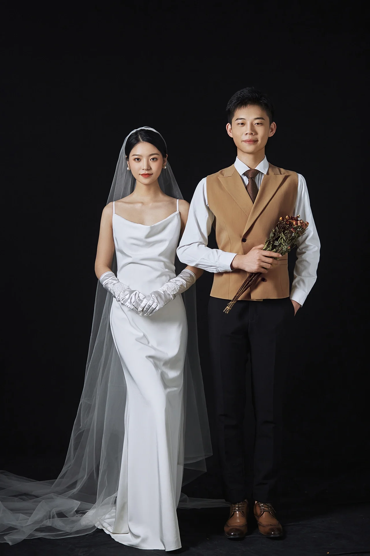 这组室内复古婚纱照 杀疯了 超心动